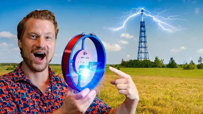 Solar powered gadget for home and office use